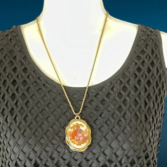 Vintage Gold Tone Renaissance Courting Couple Oval Frame with Mirror Porcelain - Picture 5 of 8